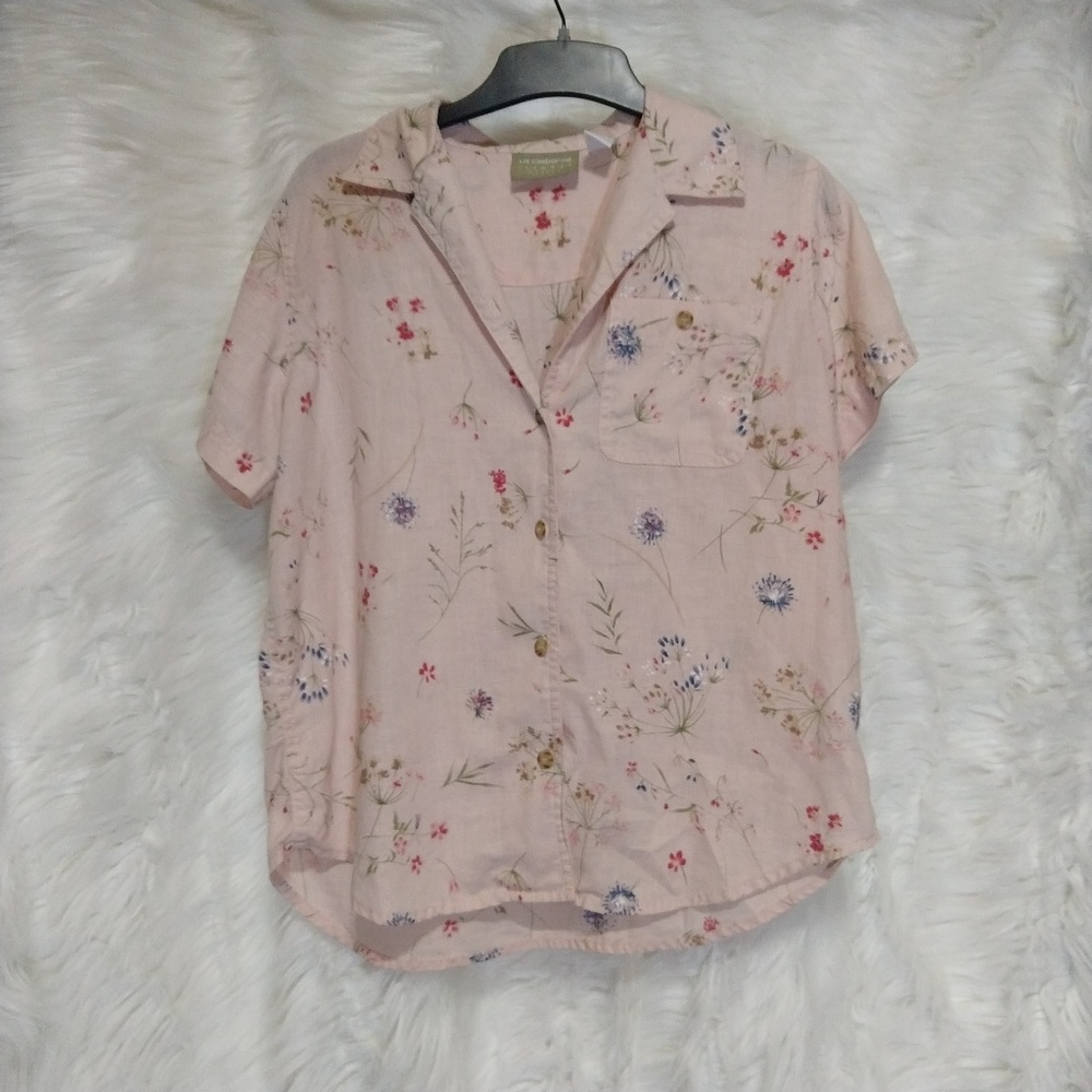LIZ CLAIBORNE pastel Pink floral button down